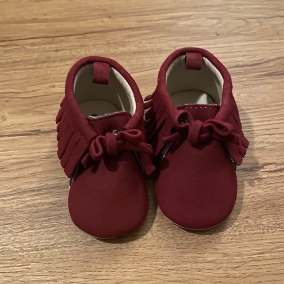 Old Navy Moccasins - Picture 1 of 5